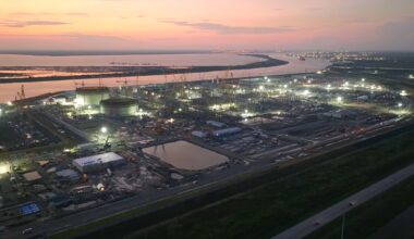 Bechtel takes a deep dive into tragic incident with three fatalities at US LNG project
