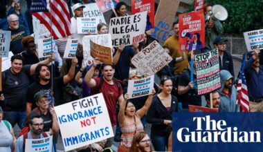 Judge refuses to block Trump’s deployment of national guard to Illinois | US immigration