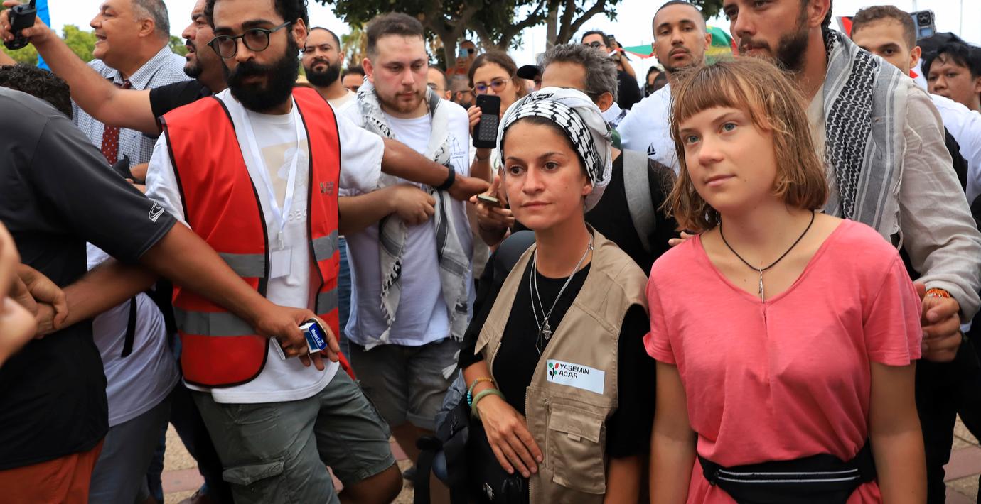 UD: Israel måste omedelbart ge aktivisterna rent vatten