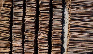 Canadian softwood producers brace for impact from new U.S. tariffs