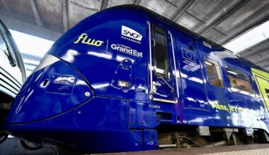 Le déploiement des nouvelles rames normandes et la mise en service du centre de maintenance de Montigny-lès-Metz sont toujours envisagés pour la fin 2026.