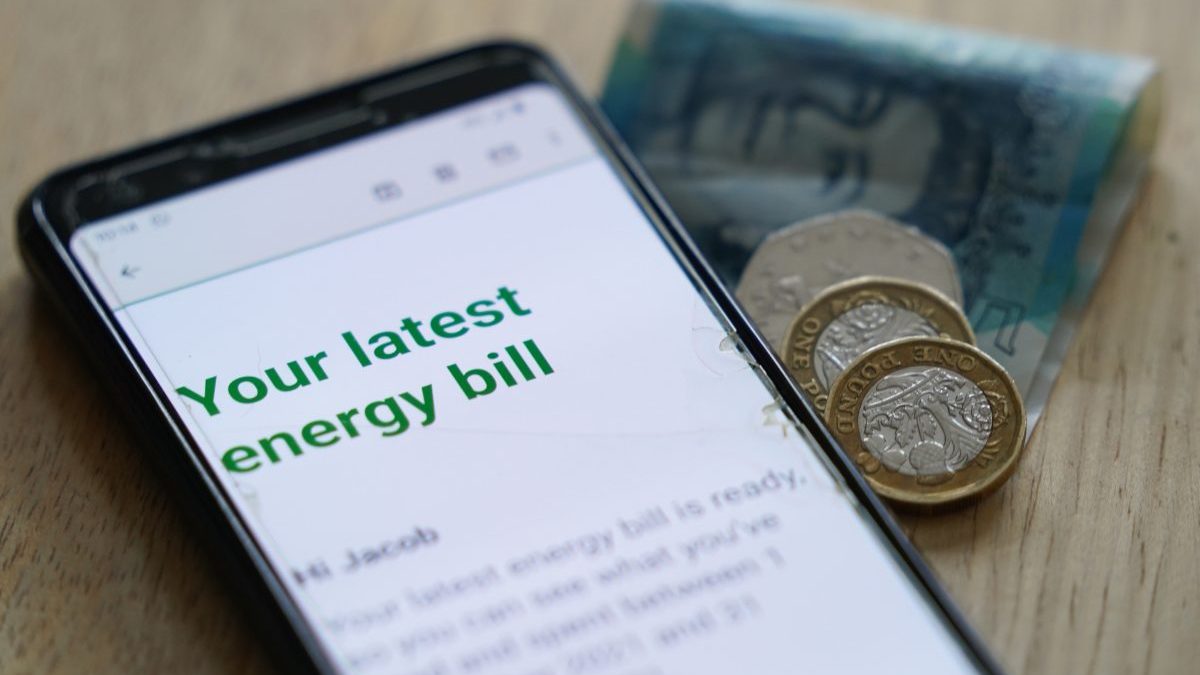 Energy price cap to rise by two per cent just as chilly weather arrives