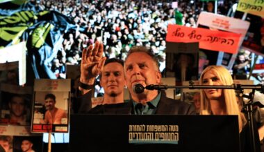 Gaza latest: Israelis praise Trump for peace deal at massive Tel Aviv rally as ceasefire holds