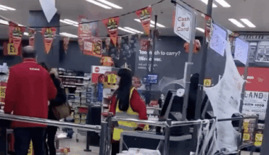 Shocking Moment Iceland Worker WHIPS Shopper, Shouting “Empty Your Bag” in Checkout Chaos