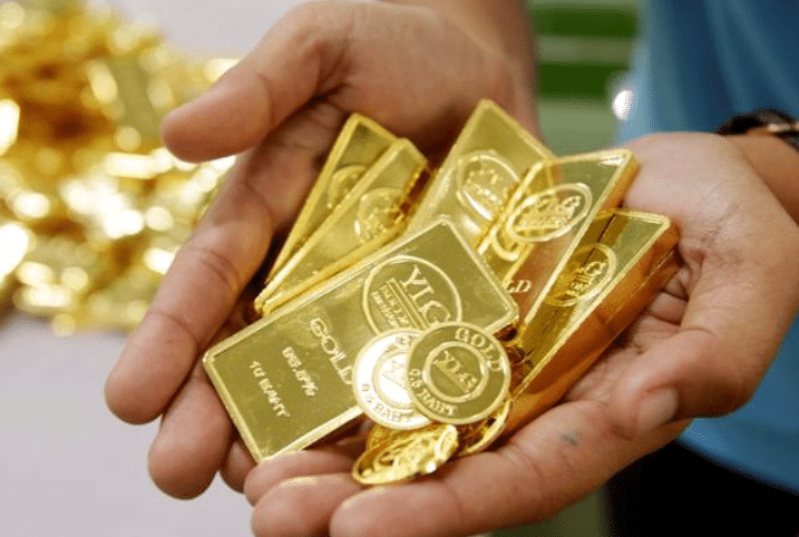 Gold Forecast: Aiming for $4,000 Amid Rate Cut Bets, Geopolitics