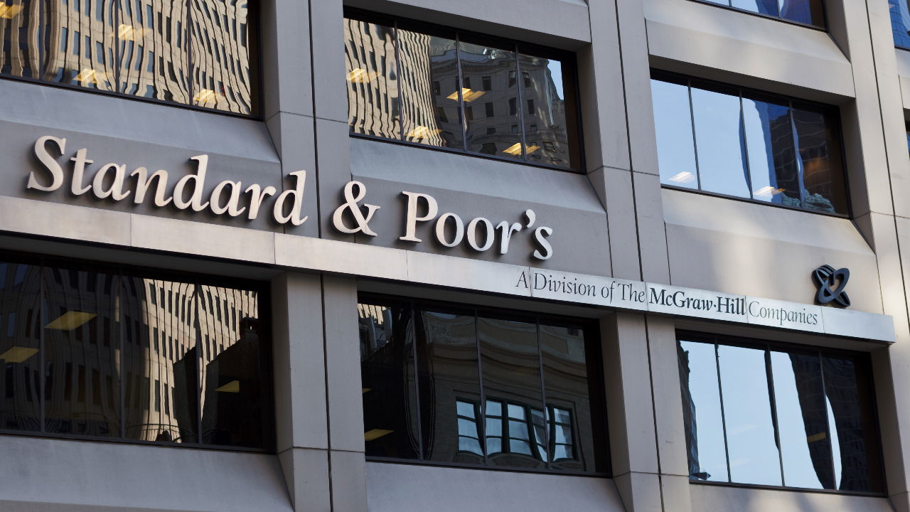 L'agence de notation S&P maintient sa confiance dans la Belgique, mais lance un avertissement sérieux - Business AM