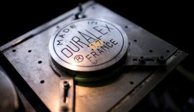 "Pas encore sauvée", la verrerie Duralex reprise par ses salariés il y a un an propose aux Français d'investir dans l'entreprise et espère lever 5 millions d'euros