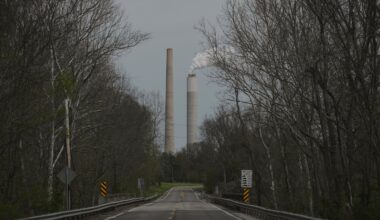 The Kyger Creek Power Plant, a coal-fired power plant, operates near Cheshire, Ohio.