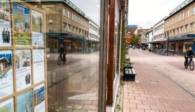 Bopriserna faller kraftigt i många svenska kommuner