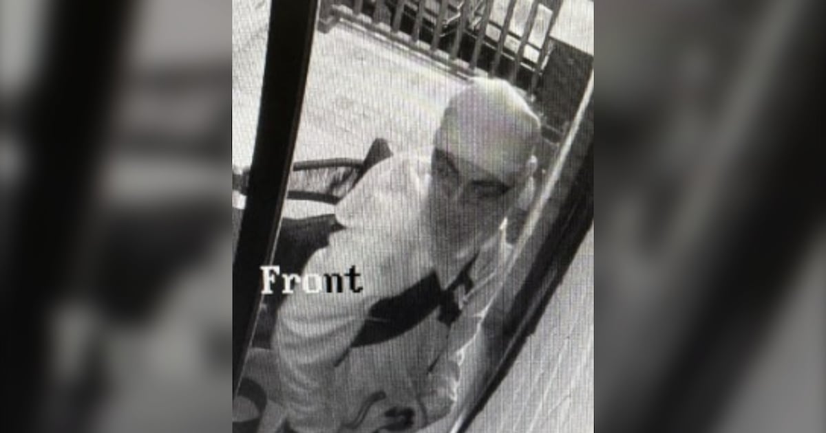 Suspect sought after break-in at east-end Toronto home