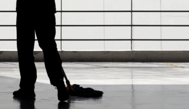 USA: Migrant janitors in Minnesota protest alleged age discrimination & dismissal by outsourced contractor, Kleen-Tech; incl. non-response from co.'s private equity investor