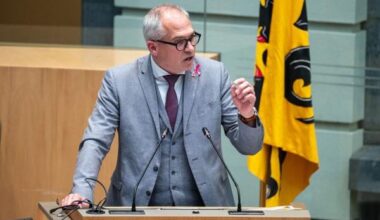Minister president: Privacy guarantees needed before approving ‘chat control’ legislation
