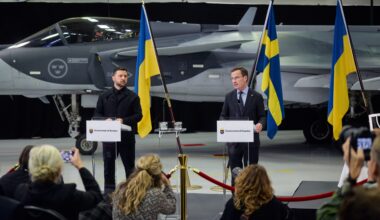 Sweden makes key move toward supplying Ukraine with Gripen fighters