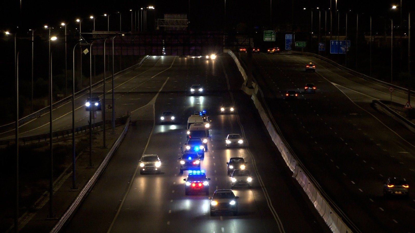 4 bodies, purportedly of unnamed hostages, return to Israel after threat to limit aid