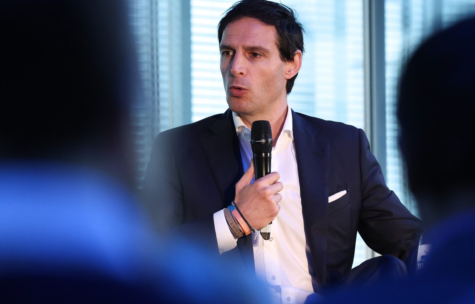 COP30: EU’s climate chief pushes China to ‘put more money on the table’