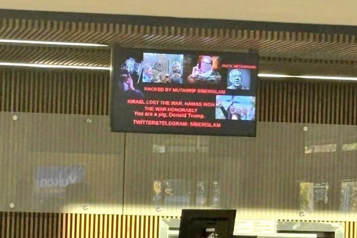 Three Canadian airports hacked to display pro-Hamas messages