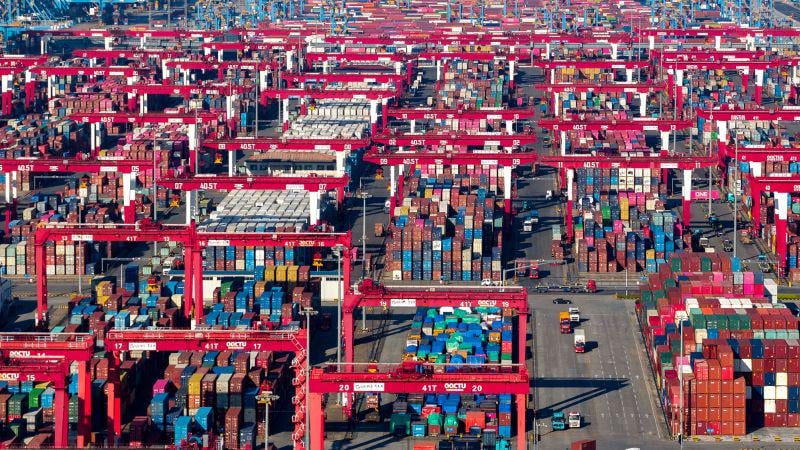 Trump announces 130% tariffs on China. The global trade war just came roaring back | CNN Business