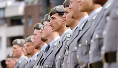 "Je trouve ça très injuste" : en manque de personnel dans son armée, l'Allemagne envisage de recruter des appelés par tirage au sort