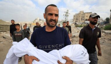 Minst 50 drept i angrep på Gaza – NRK Urix – Utenriksnyheter og -dokumentarer