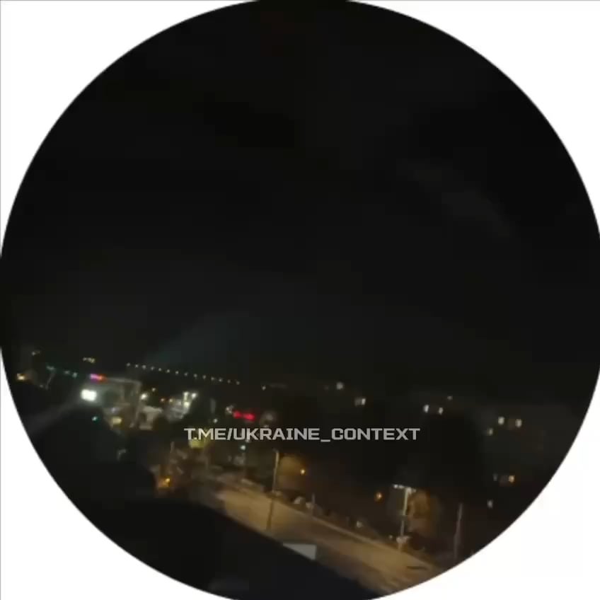 A Russian civilian records the moment of the Ukrainian strike on the Luch substation in the Belgorod Oblast. Part of the city is now without power. It looks like the Ukrainians are now retaliating against attacks on their energy infrastructure.