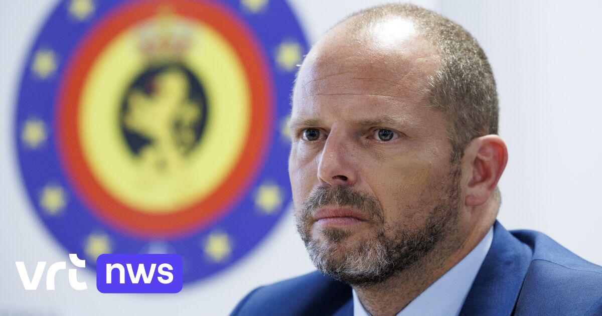Legervakbond stelt minister van Defensie Francken (N-VA) in gebreke: "Je kan niet alles afnemen, maar niks in de plaats geven" | VRT NWS: nieuws