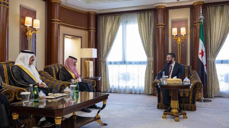 Syria’s President Ahmad Al-Sharaa Discusses Economic Recovery With Saudi Ministers – Eurasia Review