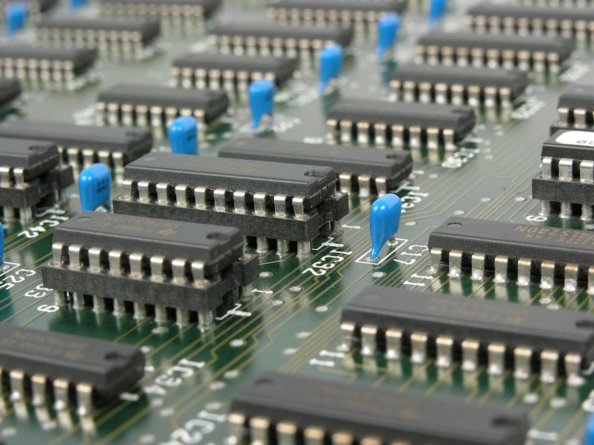 Citi Raises Price Target on Micron Technology From $175 to $200, Keeps Its Buy Rating