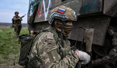 Karas Ukrainoje. Rusija turi naują strateginį tikslą: jie pradėjo pulti didelį Ukrainos miestą - Delfi