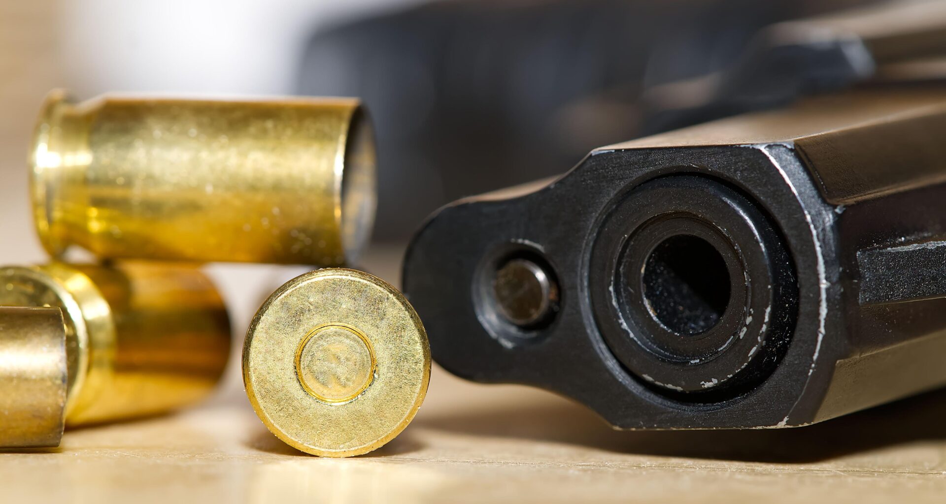 En España hay más de 2,6 millones de armas con licencia. Propiedad de 1,4 millones de personas con licencia de armas.