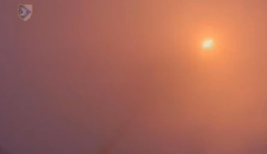 Footage of a Ukrainian air defense system shooting down a Russian Iskander-K ground-based cruise missile. 10/10/2025