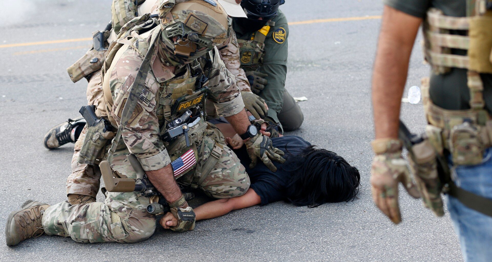 Governor slams ‘Trump’s invasion’ as troops deployed in Illinois | Donald Trump News
