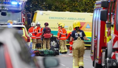 Manchester stabbing and ramming: Four injured in attack on Yom Kippur at synagogue, UK police say