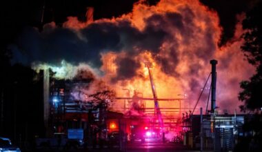 Massive fire breaks out at Chevron refinery near Los Angeles