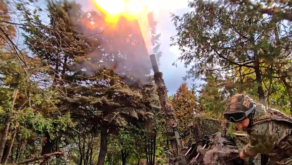 US and EU impose new sanctions on Russia's oil industry