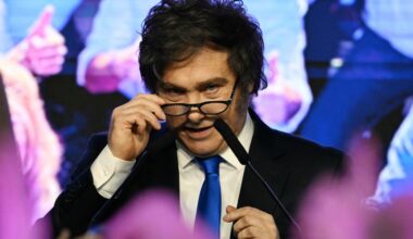Argentinas President Javier Milei gestures at the ruling partys La Libertad Avanza headquarters following the results of the national midterm legislative election in Buenos Aires on Oct. 26, 2025. (AFP Photo)