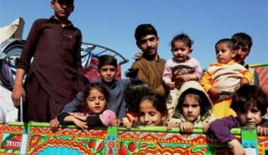 Pakistan intensifies crackdown on Afghan refugees amid rising tensions with Kabul