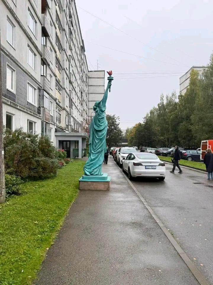 Vai kāds zin, kas šeit notiek? 🫣