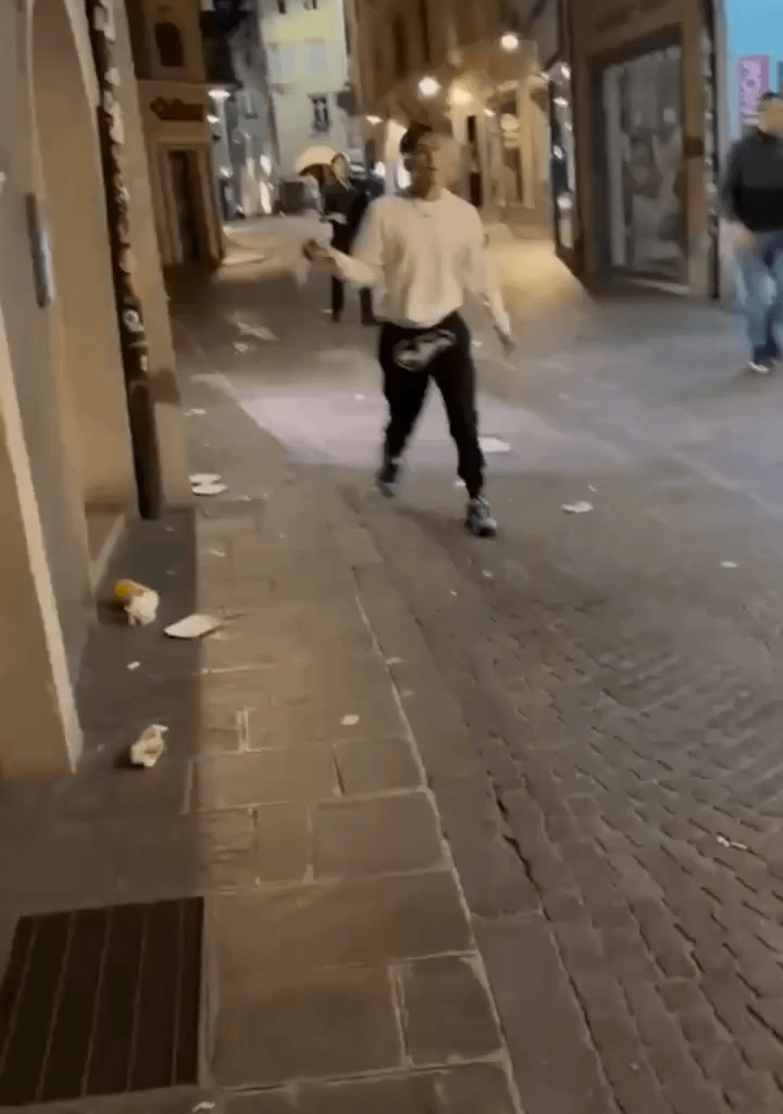 Moroccans in Italy 🤦‍♂️