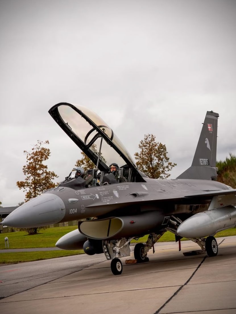 The flight marked one of the final training missions for the F-16, which is gradually being phased out in favor of the newer F-35s. 