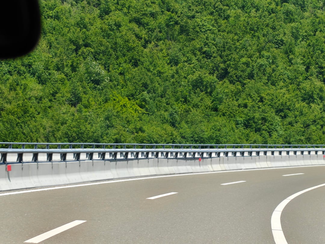 [OC] The R6 (🇽🇰 Kosovo) towards Pristina