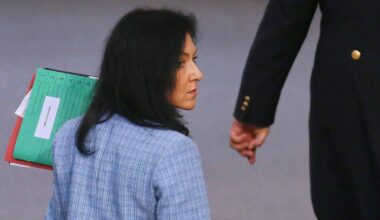 Habeck war wenigstens da: Reiche wird von Heizungsbauern ausgebuht