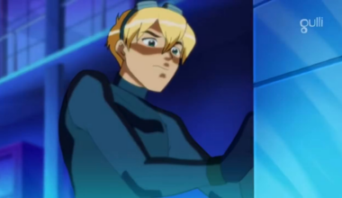 Le cambriolage du Louvre - 2025, colorisé