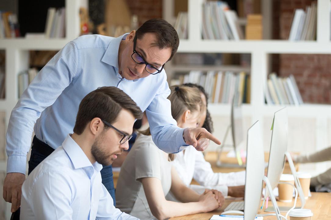 Two-thirds of Romanian employees thinking of changing jobs, survey shows