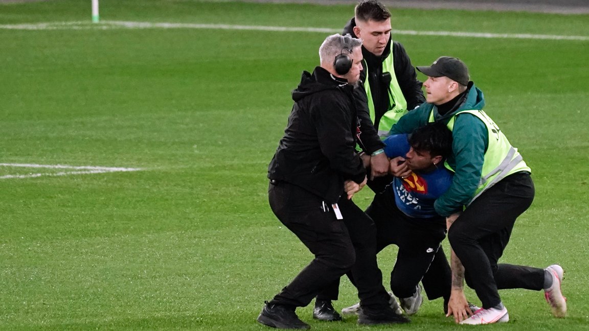 Landslaget, Norge | Norge-Israel: Banestormer tok seg inn på Ullevaal