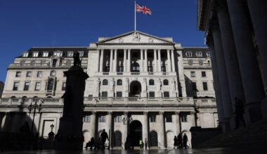 Bank of England Eyes AI Data Center Boom as New Speculative Frontier