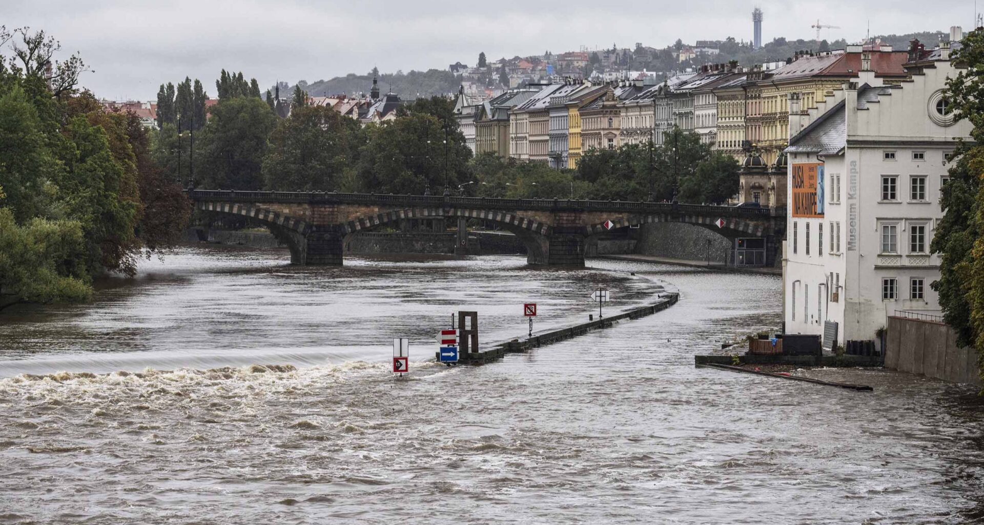 EU is running out of time on water