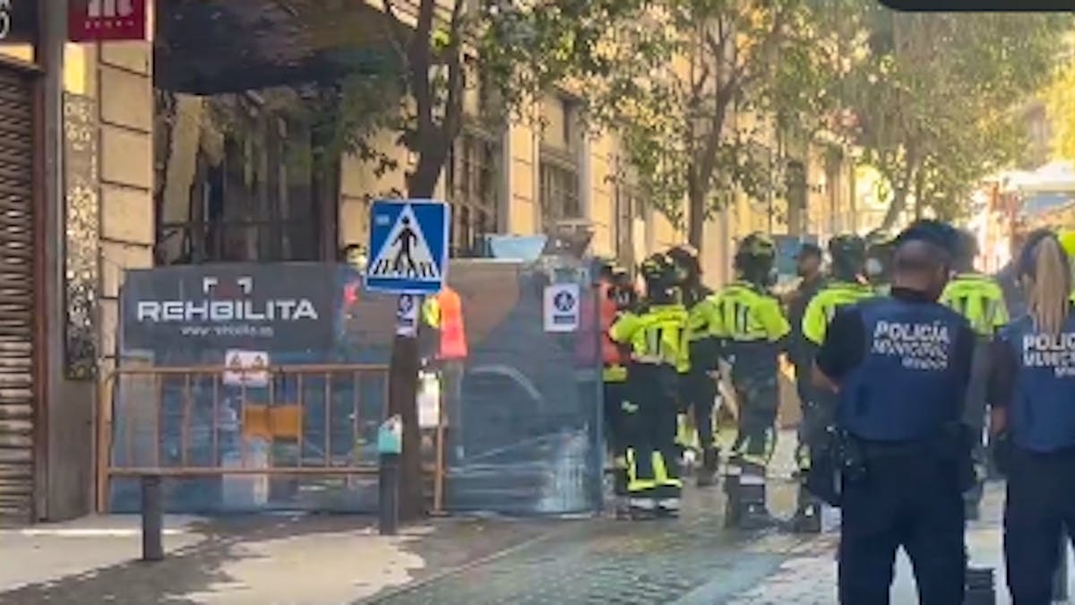 Espagne: Un immeuble s'effondre au centre de Madrid, plusieurs blessés