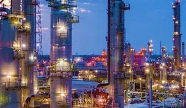 ExxonMobil Defies Weak Oil Prices With $500 Million Refining Boost