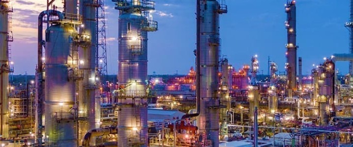 ExxonMobil Defies Weak Oil Prices With $500 Million Refining Boost