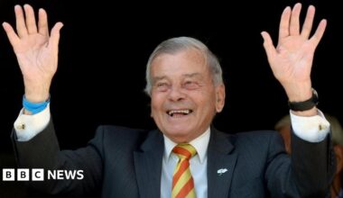 Funeral for legendary cricket umpire Dickie Bird in Barnsley